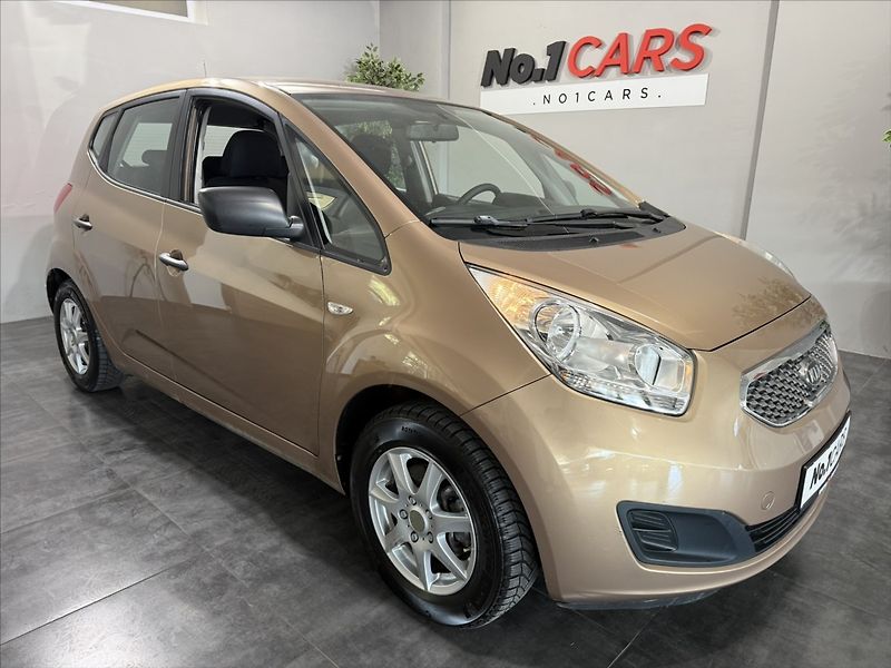 Kia Venga 1,4   i KLIMA NOVÉ ROZVODY - fotka 2 z 30