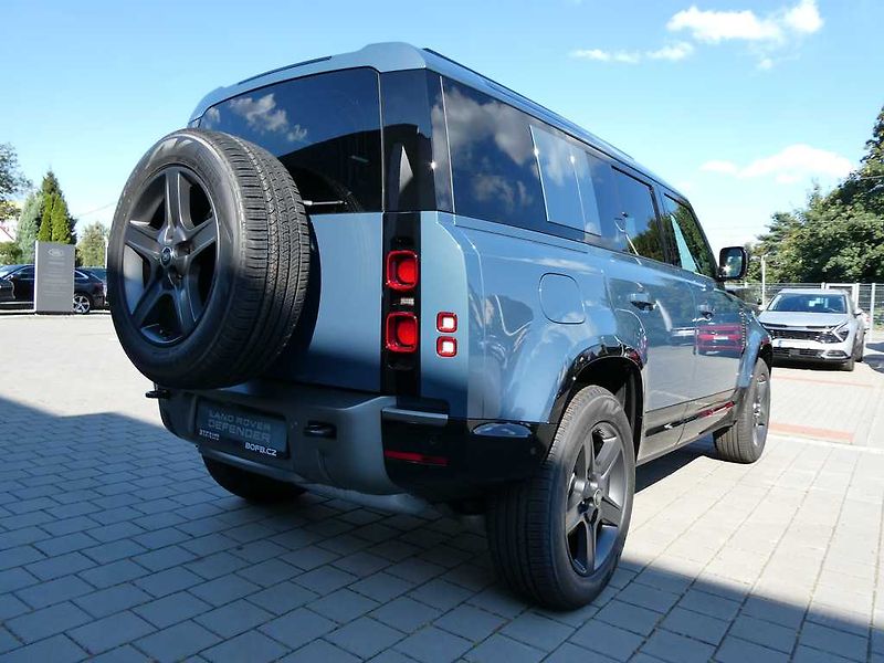 Land Rover Defender (2026) 110 3,0 X-Dynamic SE D250 - fotka 7 z 33