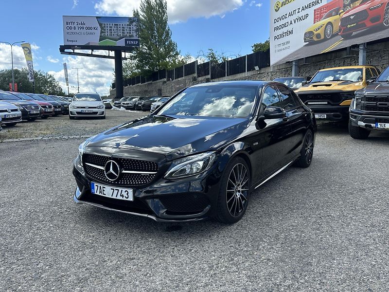 Mercedes-Benz Třídy C (2018) Mercedes-Benz C 43 AMG 2018 - fotka 3 z 20