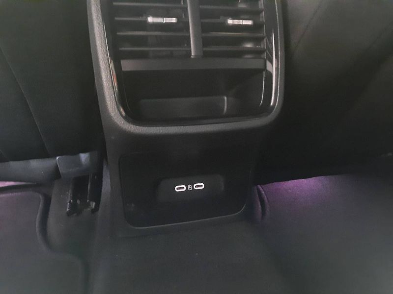Škoda Octavia (2021) Combi RS 2.0 TSI (180kW/245k) - fotka 23 z 27