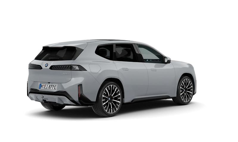 BMW iX3 50 xDrive - fotka 2 z 4