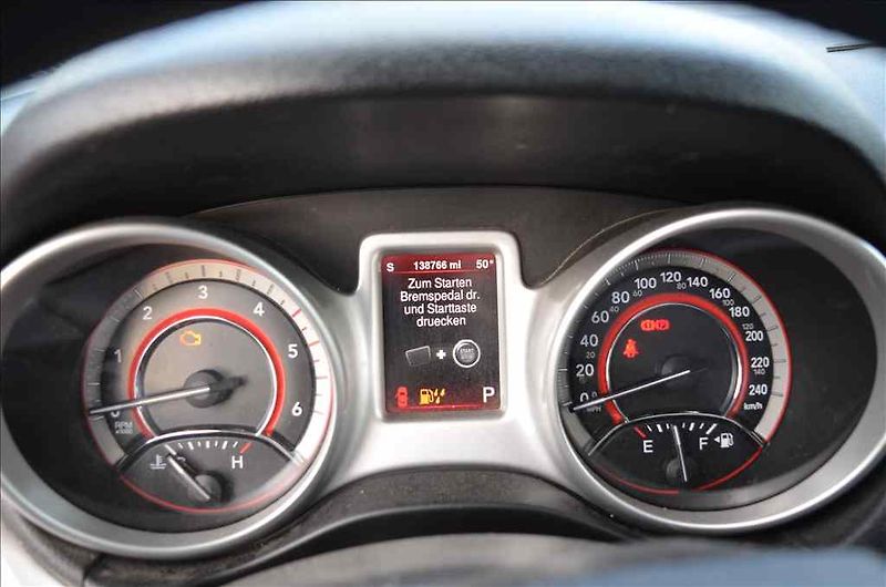 Fiat Freemont (2013) 2,0 MULTIJET AWD - fotka 16 z 21