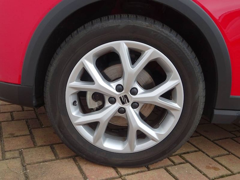 Seat Arona (2024) 1.0 TSI 85KW DSG FR - fotka 9 z 27