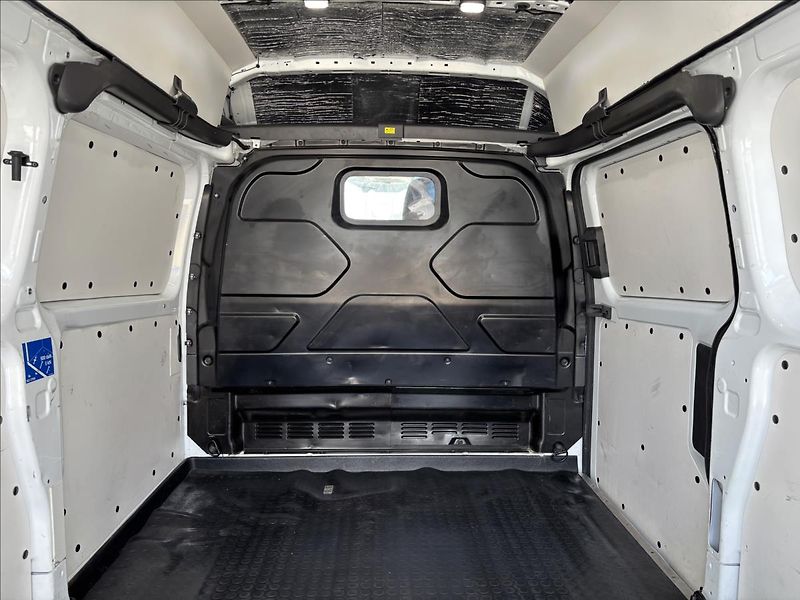Ford Transit Custom 2,0 EcoBlue 96kW Trend L2H2 - fotka 13 z 32
