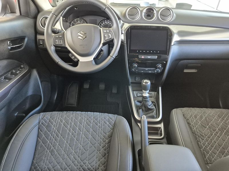 Suzuki Vitara (2026) 1,4 Elegance Hybrid - fotka 5 z 6