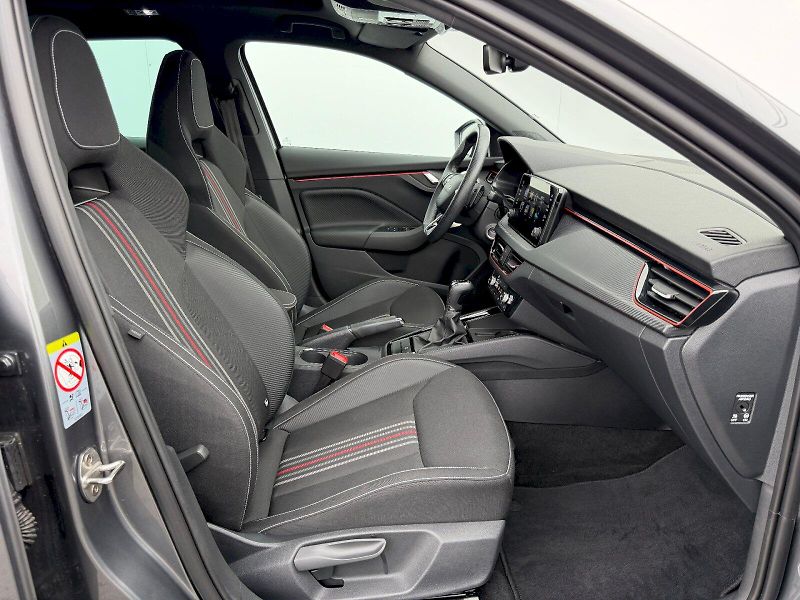 Škoda Scala (2025) 1.0 TSI 85kW DSG Monte Carlo T - fotka 29 z 35