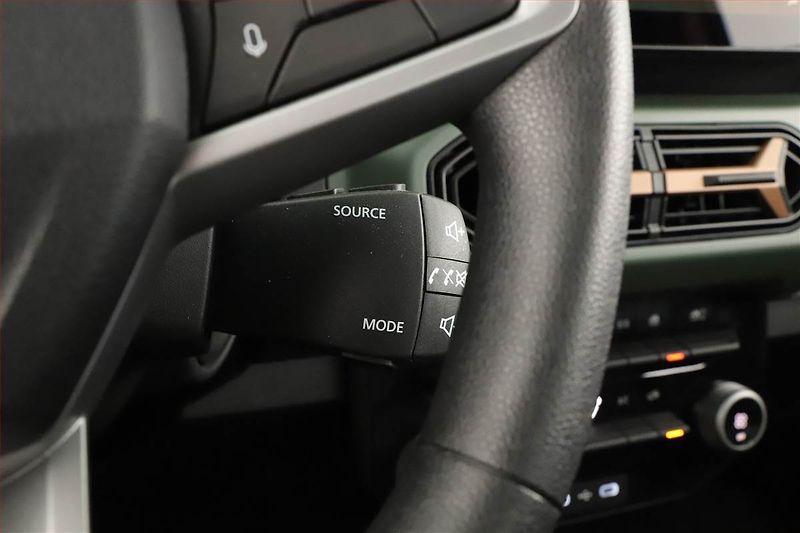 Dacia Spring (2025) Electric 65 (27 kWh), SoH 96% - fotka 17 z 20