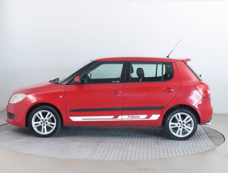 Škoda Fabia (2008) Ambition 1.4 16V, po STK - fotka 3 z 15