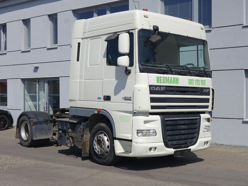 DAF XF (2013) 410 FT, Přestavba na traktor - fotka 4 z 27