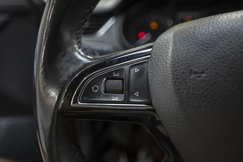 Škoda Octavia 2.0 TDI 110 kW 4x4 - fotka 18 z 35