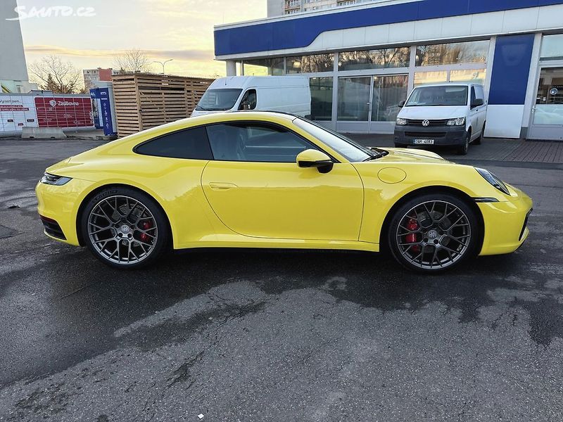 Porsche 911 992 Carrera S záruka do 12/26 - fotka 5 z 32