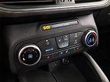 Ford Focus (2018) 1.5 TDCi, Tempomat - náhled 15