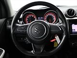 Suzuki Swift 1,2 DualJet 66kW Comfort 1.Maj - náhled 18