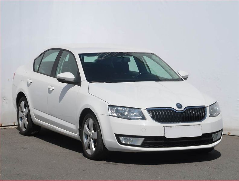Škoda Octavia (2014) Ambition 1.6 TDI, Tempomat - fotografie inzerátu