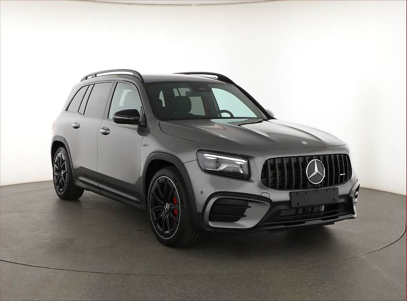 Mercedes-Benz GLB (2025) 35 AMG 4MATIC - fotka 1 z 26