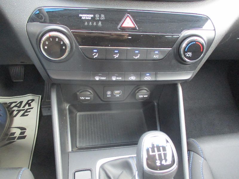 Hyundai Tucson 1.6 GDi 99kW*70tkm*KRÁSNÝ STAV - fotka 18 z 41