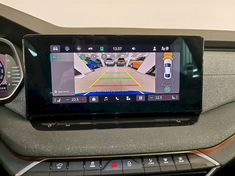 Škoda Octavia (2024) 1.5 TSI 110 kW Top Selection - fotka 13 z 29
