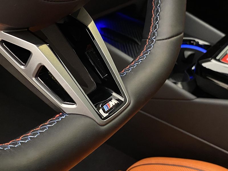 BMW M5 TOURING G99 B&W AWD 1.maj. - fotka 21 z 45