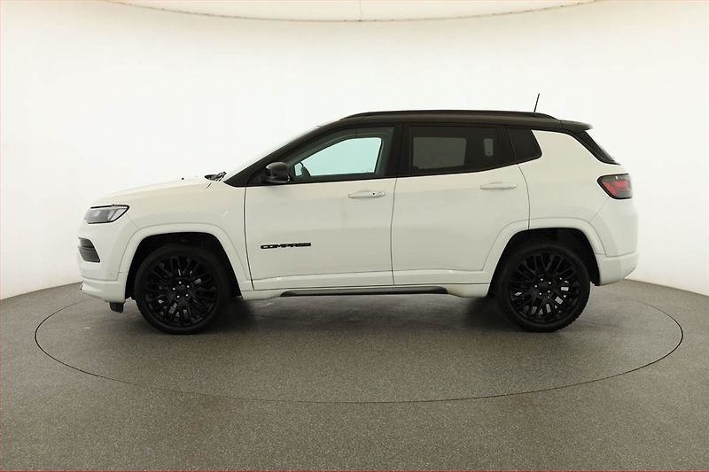 Jeep Compass (2023) 1.5 Turbo e-Hybrid - fotka 3 z 20