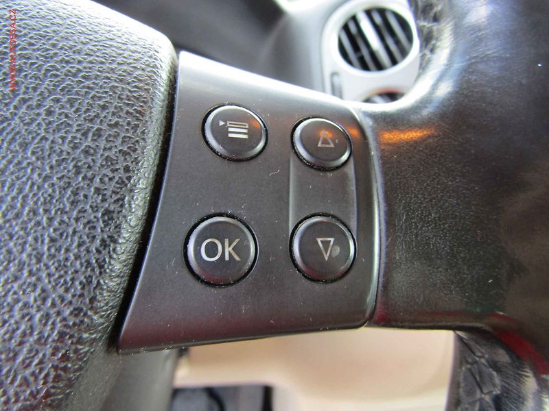 Volkswagen Tiguan (2009) 2.0 TDI 4x4, autoAC - fotka 15 z 20