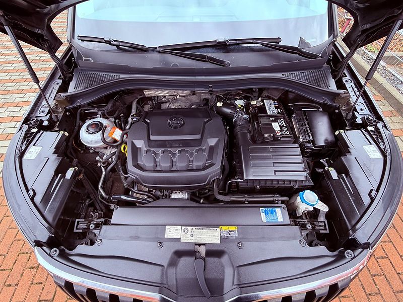 Škoda Kodiaq 2.0 TSi Style 4x4 DSG, 1.Maj, - fotka 33 z 34