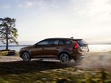 Volvo V60 Cross Country.