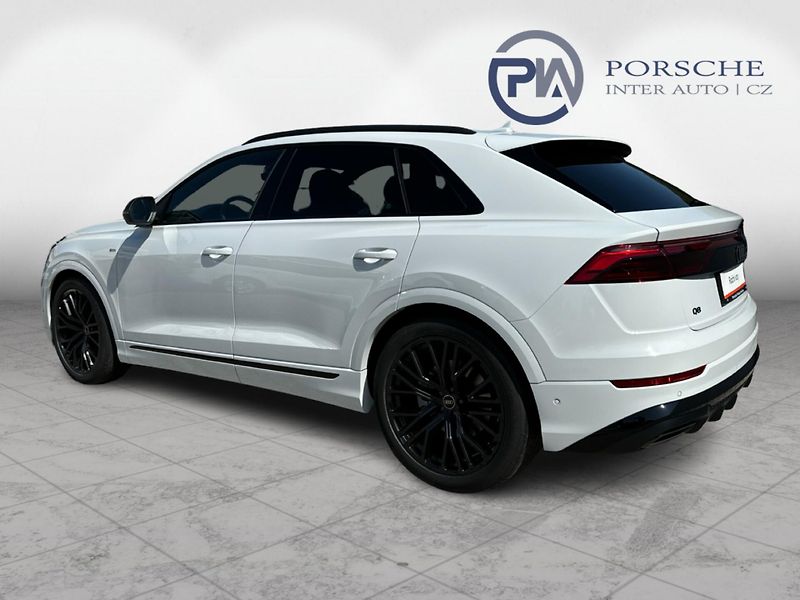 Audi Q8 50 TDI quattro - fotka 4 z 28