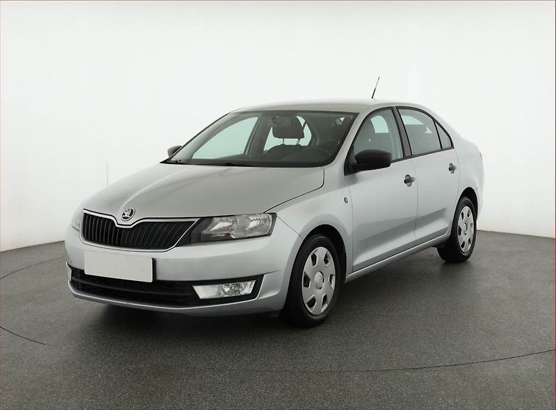 Škoda Rapid (2014) 1.6 TDI - fotka 2 z 11