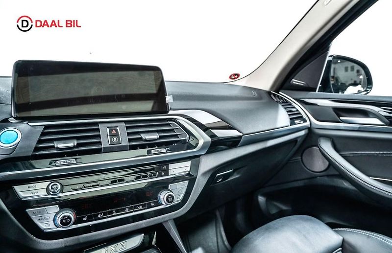 BMW iX3 SoH 96% HuD 360k Tažné Pano. - fotka 20 z 27