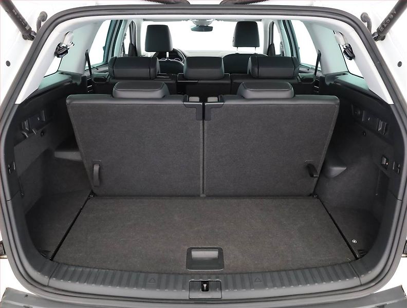 Škoda Kodiaq (2022) Laurin&Klement 2.0 TDI - fotka 19 z 21