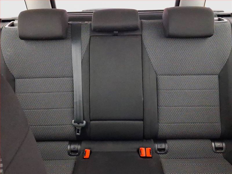 Škoda Octavia (2015) Ambition 1.6 TDI - fotka 10 z 15