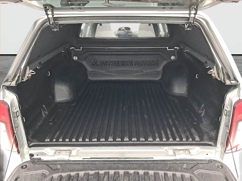 Mitsubishi L200 (2020) 2.2 DI-D - fotka 13 z 17