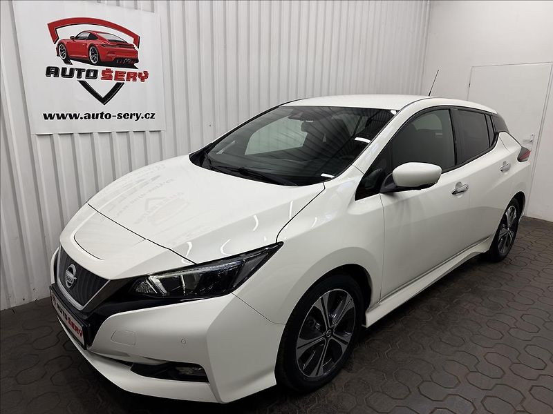 Nissan Leaf N-CONNECTA 110kW SOH 91% - fotka 2 z 38