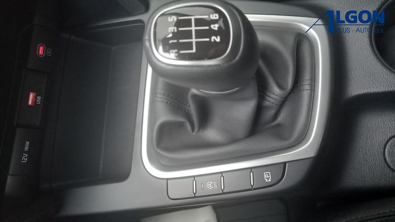 Kia Ceed SW (2025) 1,5 T-GDi SPIN 103kW - fotka 17 z 21
