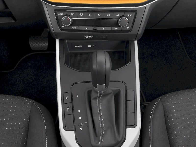Seat Arona (2024) 1.0 TSI DSG Style - fotka 27 z 29