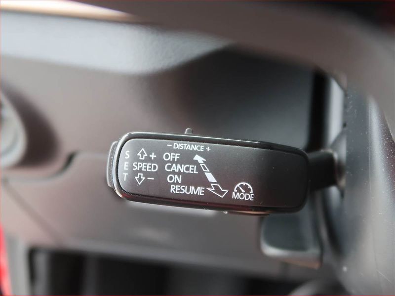 Škoda Kamiq (2019) Style 1.5 TSI - fotka 16 z 16