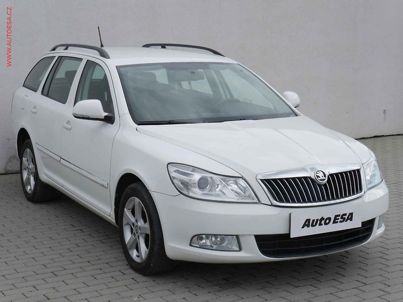 Škoda Octavia (2013) 1.6 TDi 4x4, ČR, Ambition - fotografie inzerátu
