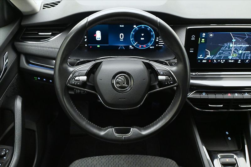 Škoda Octavia 2,0 TDI 110 kW DSG STYLE Záruk - fotka 18 z 31
