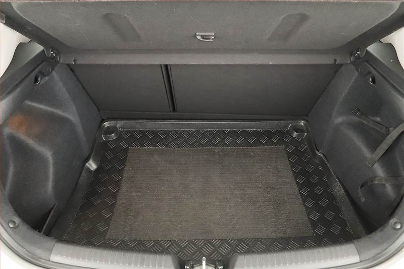 Kia Ceed (2016) 1.4 CVVT, Tempomat - fotka 10 z 12