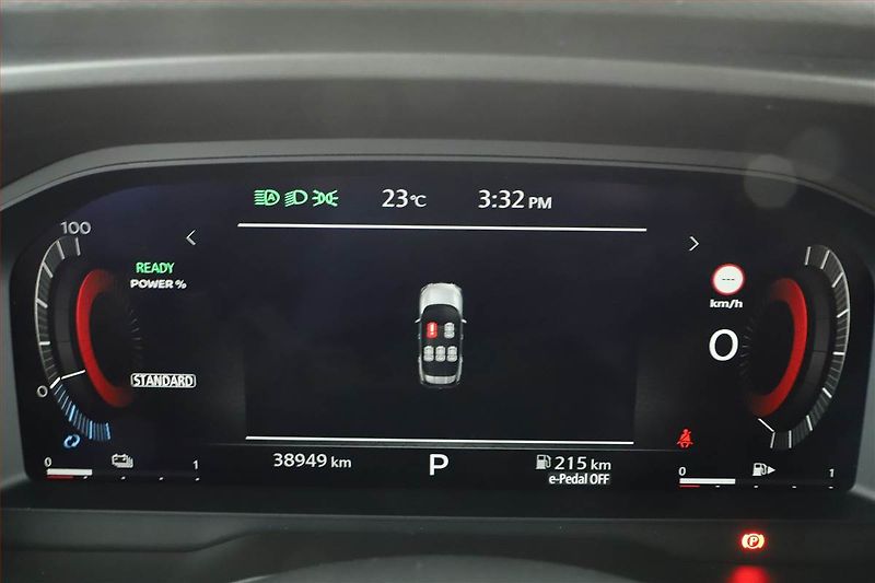 Nissan X-Trail (2024) 1.5 VC-T e-4orce - fotka 18 z 21