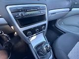 Škoda Octavia (2009) 1,9 TDI 77 KW 2. MAJ SERVISKA - náhled 28