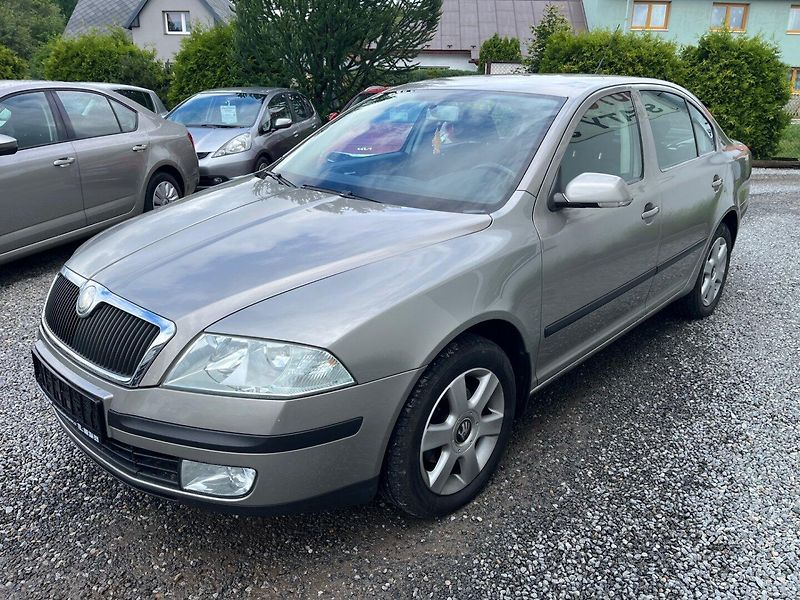 Škoda Octavia (2007) 1.9 TDI Bez DPF - fotka 6 z 21