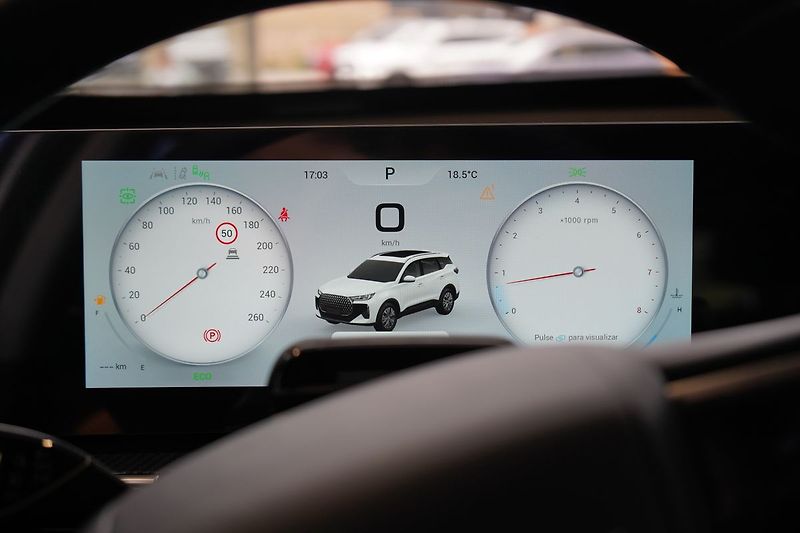 Chery Tiggo 7 (2026) LUXURY 1,6 T-GDI - fotka 24 z 32