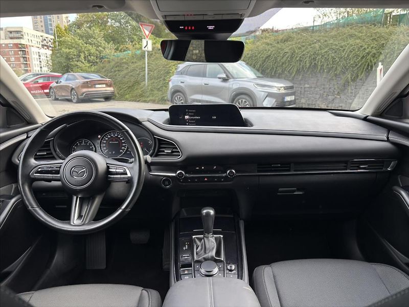 Mazda CX-30 2,0 i 137kW AT GT Plus CARPLAY - fotka 9 z 47