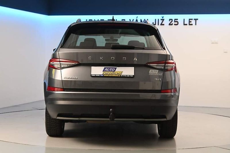 Škoda Kodiaq (2023) 2.0 4x4 LED DSG VIRTUAL Kamera - fotka 6 z 31
