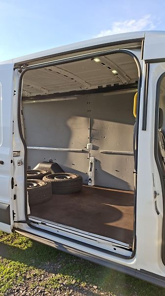 Ford Transit (2016) L3H2 2.2 TDCi, 114 kW (155 k) - fotka 14 z 16