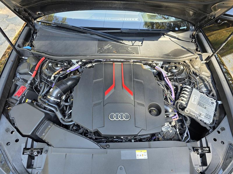 Audi S6 (2021) - fotka 19 z 39