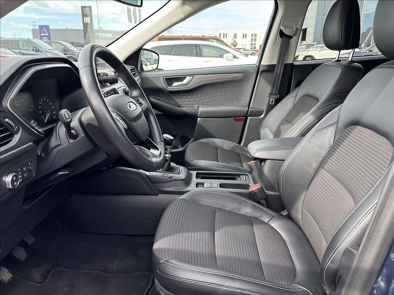 Ford Kuga 1,5 EcoBlue 88kW Titanium X - fotka 26 z 49