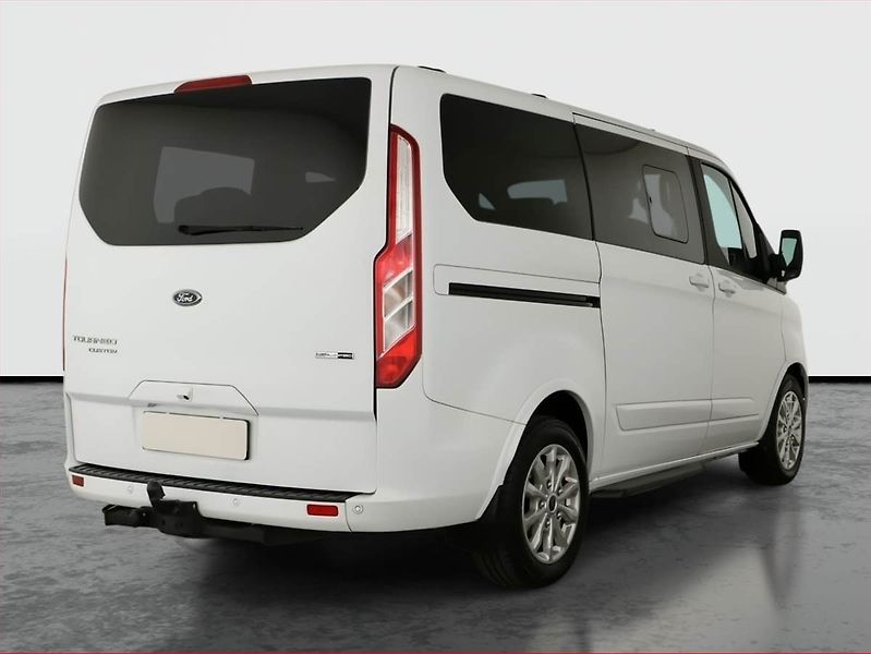 Ford Tourneo Custom (2023) Titanium 2.0 EcoBlue mHEV, ČR - fotka 5 z 14