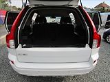 Volvo XC90 2.4 D5, AWD, automat, 7 míst - náhled 40